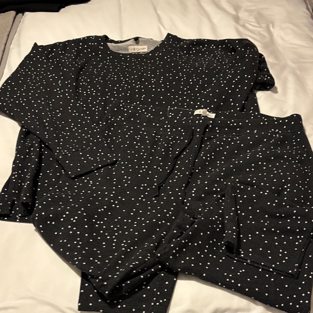 Lou & Grey Black and White Speckled Pajama Set